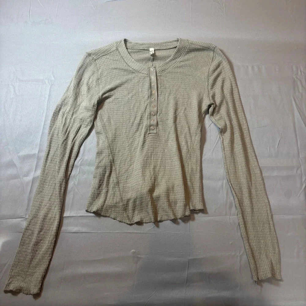 Free People Long Sleeve Ribbed Henley Top in Light Taupe
